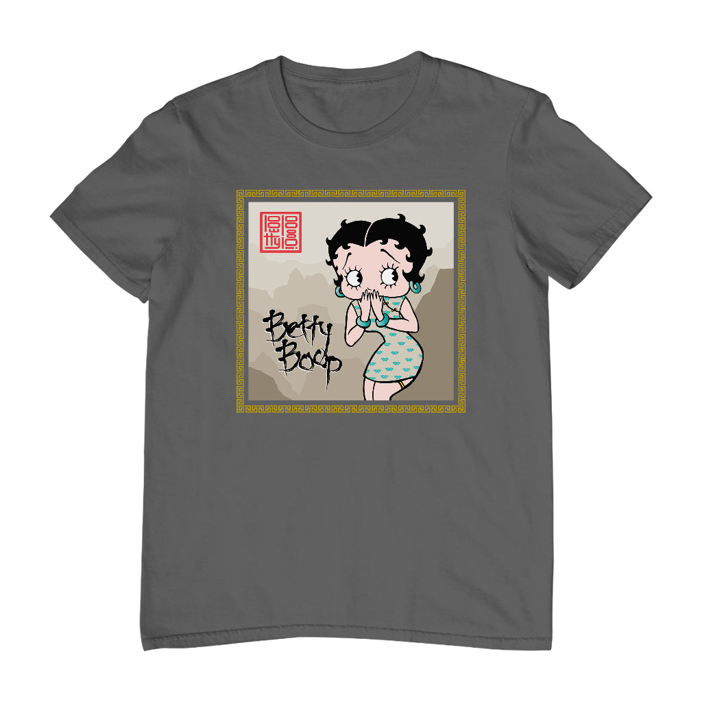 Betty Boop Jade bangles and Mountains Background Men's T-Shirt